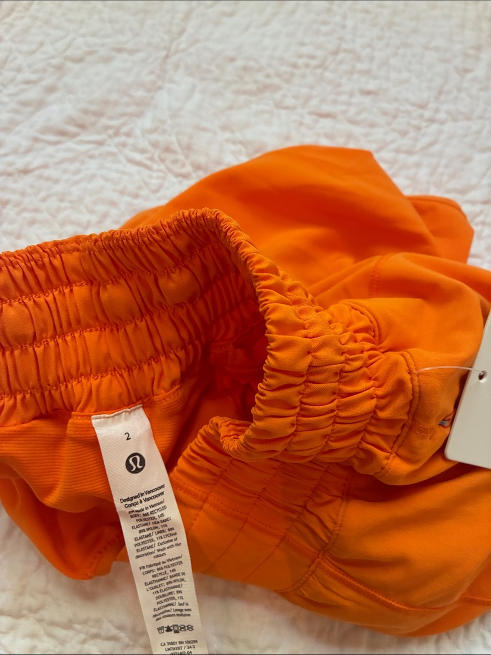 Lululemon Women's Bright Orange Run Shorts 4” - Picture 4 of 4
